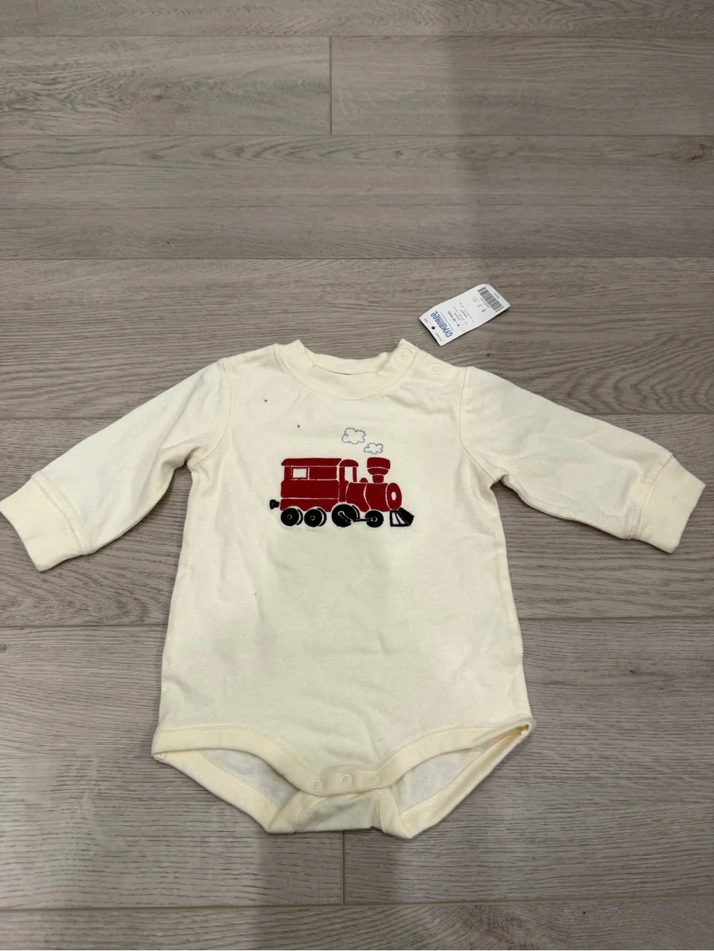 Gymboree Cream Long-Sleeve Bodysuit with Red Train 6-12 m Christmas